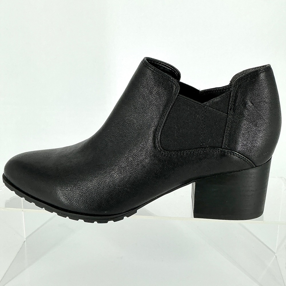 Vionic Size 8.5 Black Leather Ankle Bootie Block Heel Lug Sole NEW Belmont $159